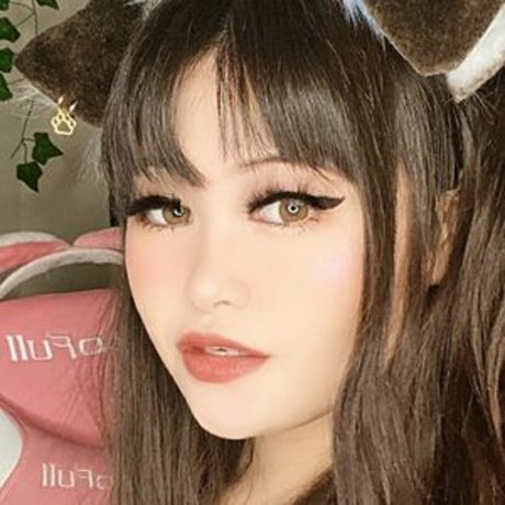 Taigatoetime エロティックモデル 写真