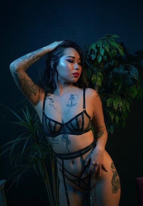 ChunLybia セックススター 画像