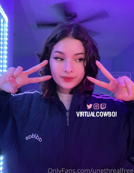 小人ヌードオンリーファンズ 無料セクシー 写真