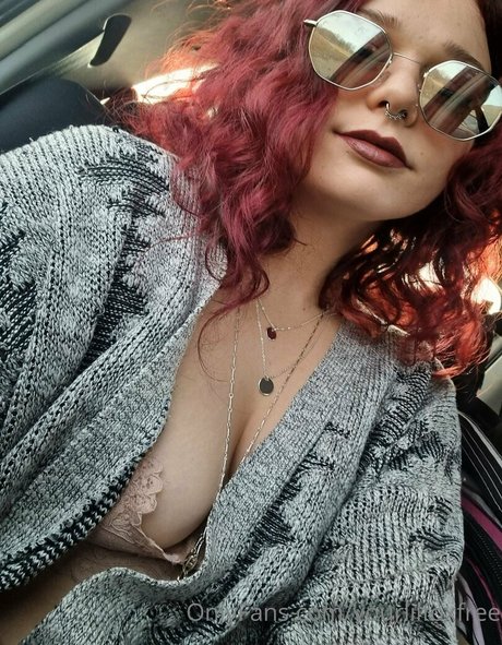 パフィーオンリーファンズ ホットセックス 写真