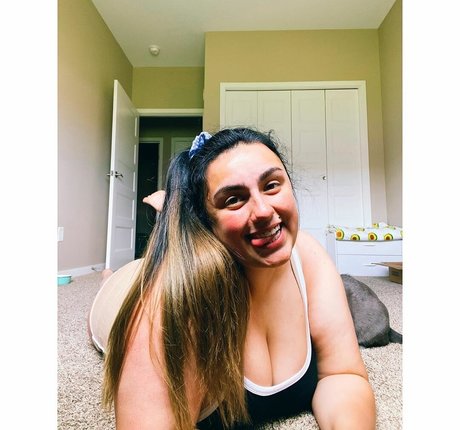 ソロオンリーファンズ アダルト無料 写真