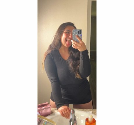 フィットネスインフルエンサーオンリーファンズ 限定 写真