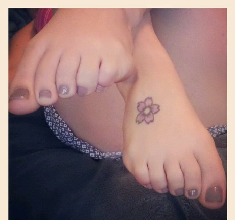 アンバー・オンリーファンズ ホット 画像