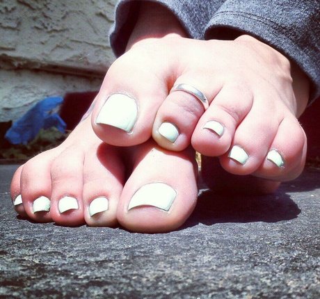 ポーグエボニーオンリーファンズ えろ 画像