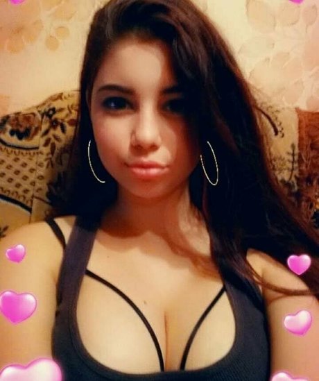 OnlyFansの普及 ポルノ ギャラリー