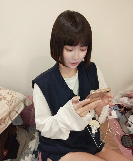 フェラチオ アジア人 OnlyFans トップ 画像