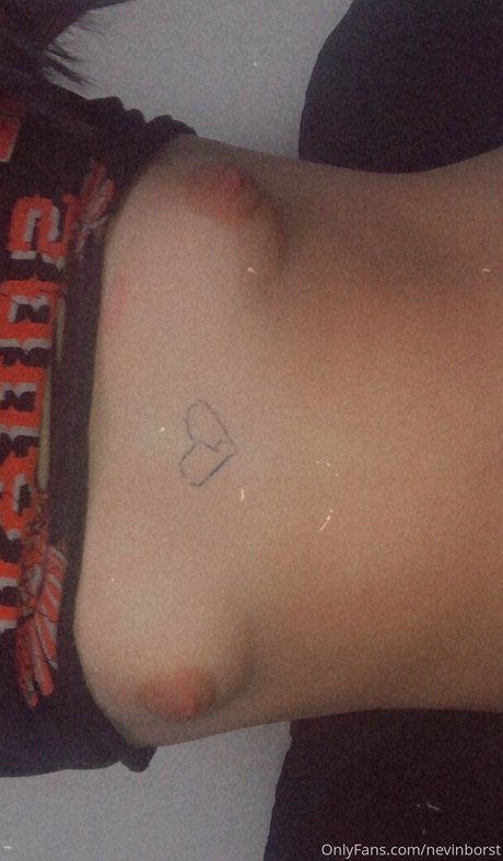 BBW パウグ オンリーファンズ ホットセクシー 写真