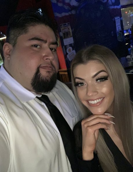 50歳のOnlyFans 無料アダルト 画像