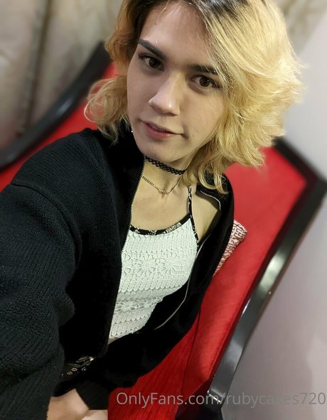 rubylinxxx 美しいモデル 写真