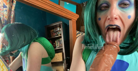 スマイルオンリーファンズ 無料ヌード 写真