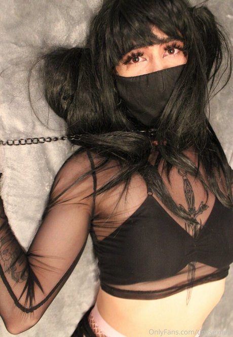 巨乳のオンリーファンズ トップ 画像