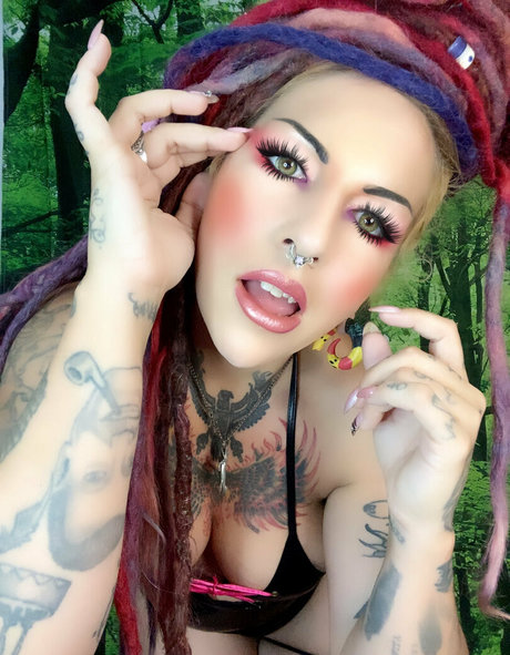 ゲイの乳首OnlyFans ベスト 写真