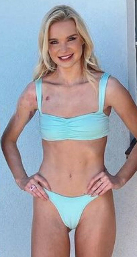 赤毛の熟女オンリーファンズ ホットポルノ 写真