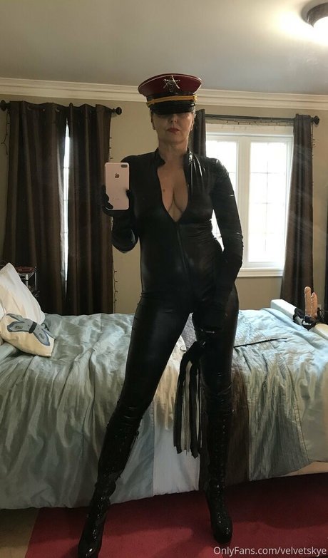 ハンズオンリーファン ホットセクシー 写真