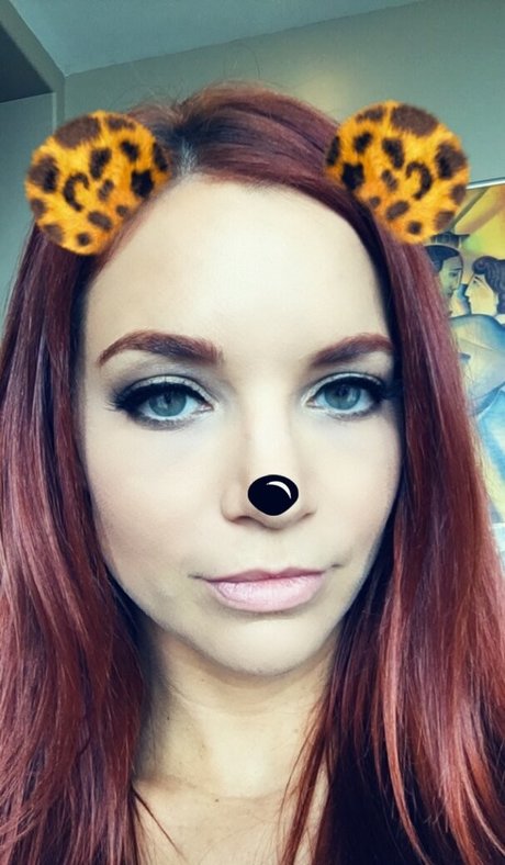 18歳以下の無料OnlyFans ポルノ 画像