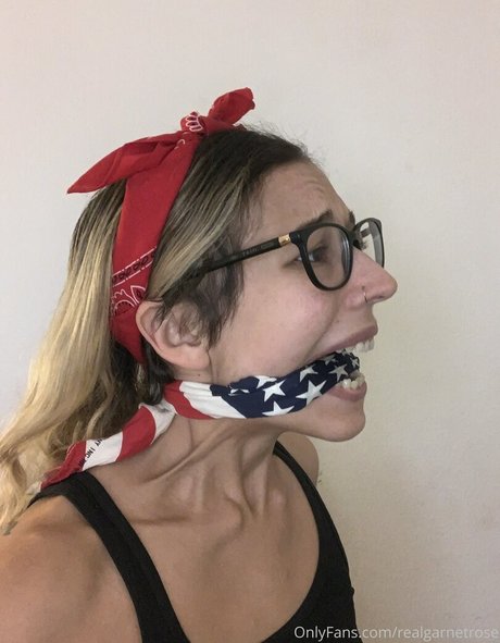 realgarnetrose アートポルノスター 画像