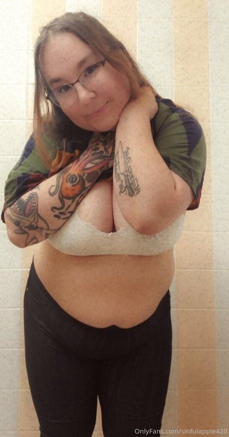 黒いお尻のオンリーファンズ 美しいxxx 写真