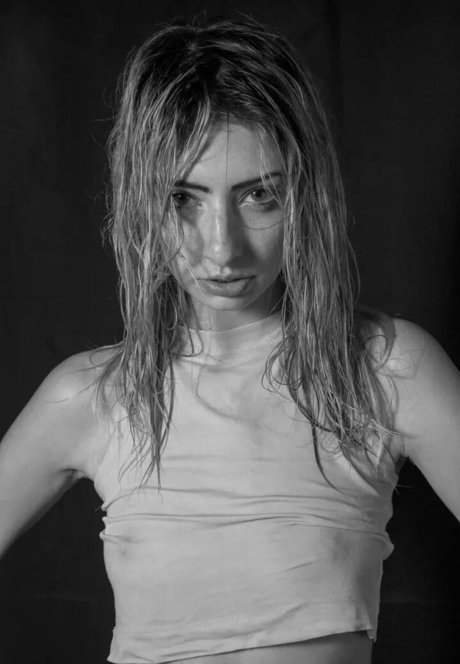 Daniela Bar 素敵なポルノスター 写真