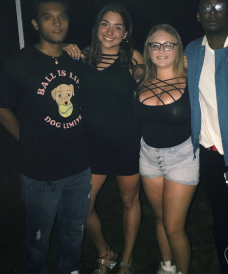 バブルバットオンリーファン ホットセックス ギャラリー