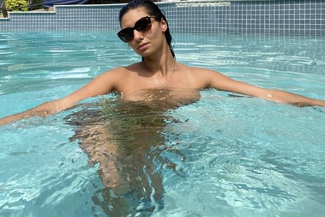 nysamoore xxxスター 写真