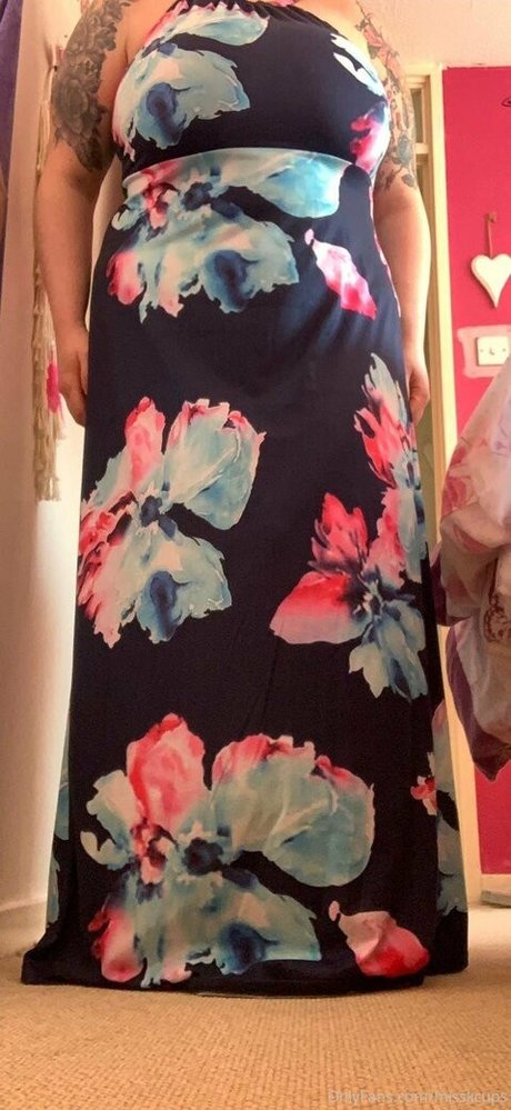 ダーティトークオンリーファンズ セクシー 画像