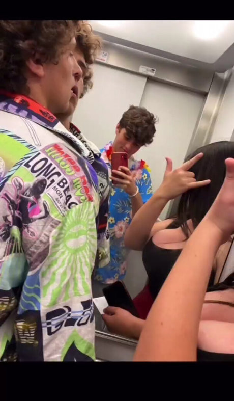 バレーボール オンリーファンズ アートポルノ 画像