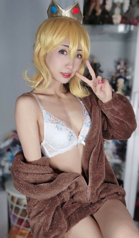 大きな乳首オンリーファンズ 無料裸 写真