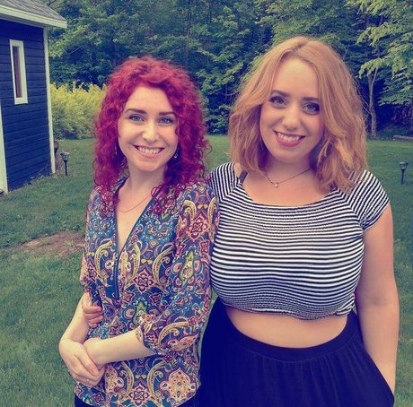 アジア人のティーンの足 オンリーファンズ アートヌード 写真