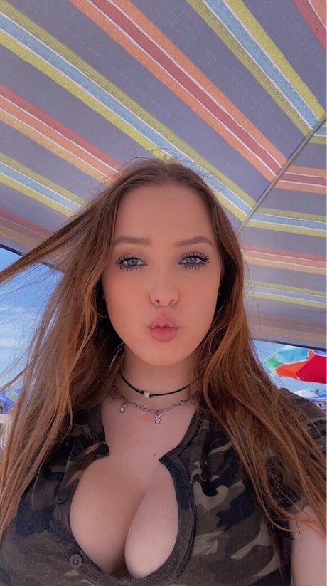 maeganrayy セクシー女優 写真