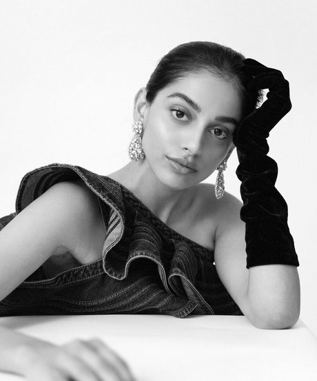 巨尻オンリーファン 裸 写真