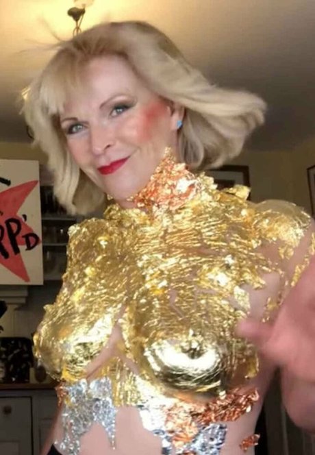 アジア人女性OnlyFans ホットヌード 写真