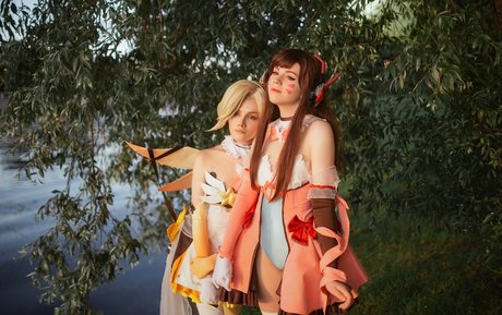 Kawaiitsu ホットなスター ギャラリー