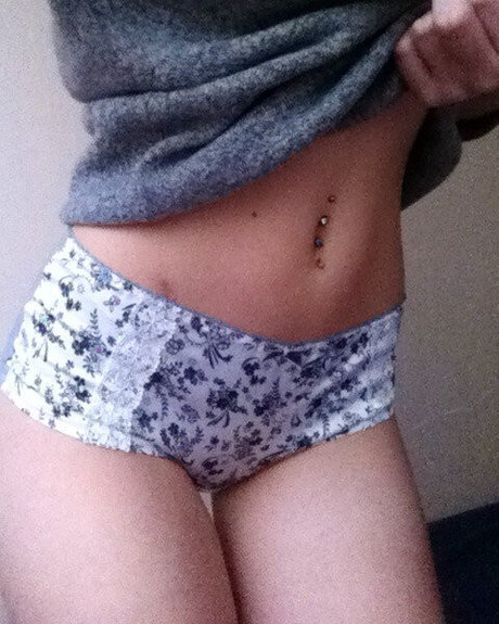 Emmpot 女優 写真