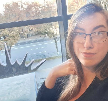 騎乗位熟女OnlyFans ヌード 写真