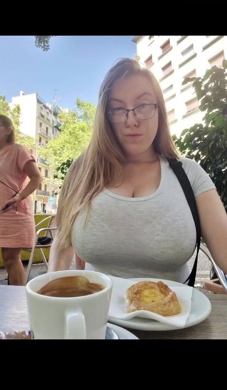 ぽっちゃり黒人OnlyFans ベスト 写真