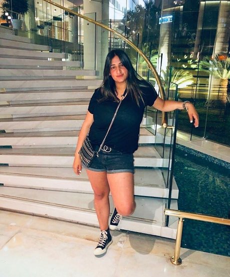 赤毛の熟女オンリーファンズ トップ ギャラリー