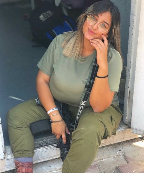 太った足のOnlyFans 裸 画像