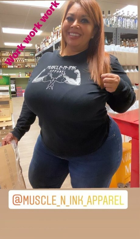 寝取られアマチュアOnlyFans セクシー裸 画像