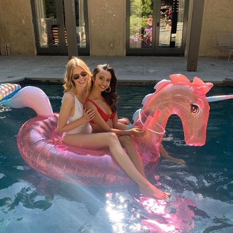 ひもオンリーファン ポルノ ギャラリー