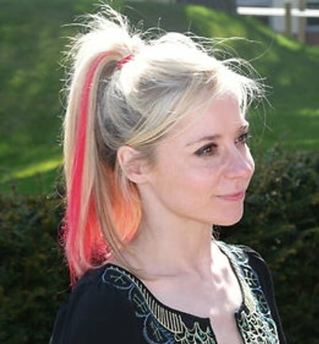 Sarah Jane Honeywell ヌードモデル 写真