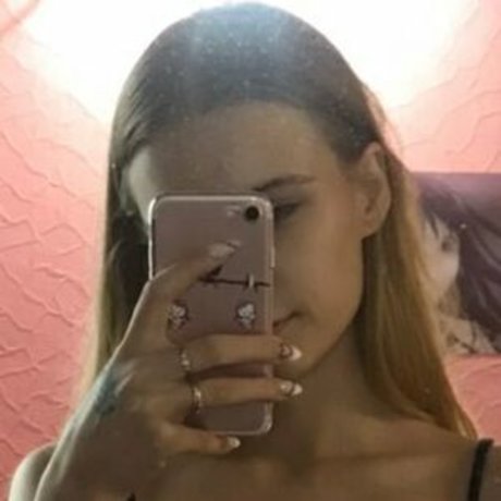 汚れた足オンリーファンズ 無料ポルノ 画像