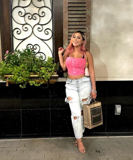 lerma britney アダルトスター 画像