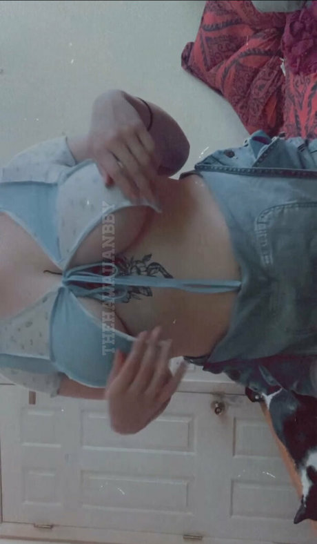 手コキ 主観視点 オンリーファンズ セクシー裸 画像