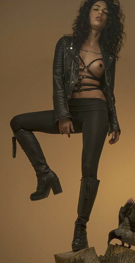 Didem Dinc かわいいポルノスター ギャラリー