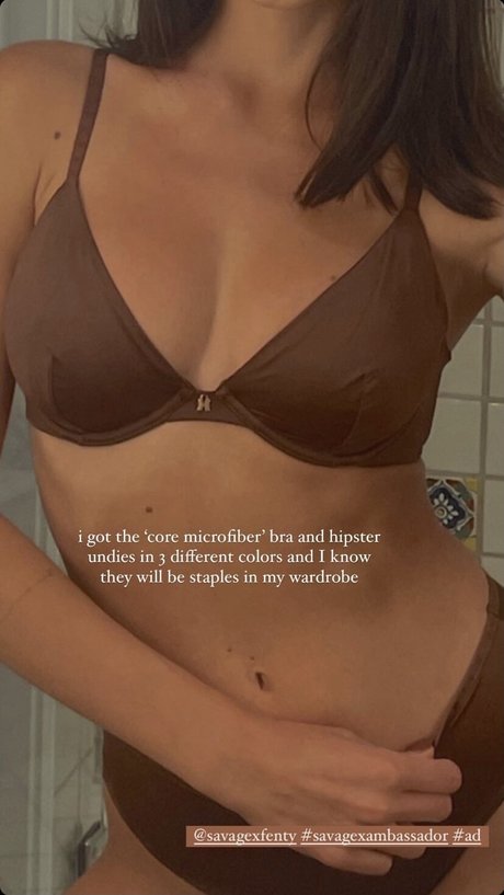 Alyssa Lynch アートポルノスター 画像