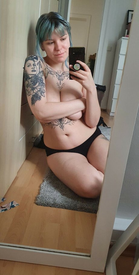 興奮した看護師OnlyFans 美しい 画像