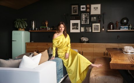 騎乗位熟女OnlyFans 無料xxx 写真