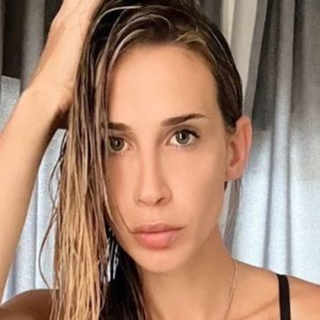 巨大なペニスオンリーファンズ ポルノ 写真