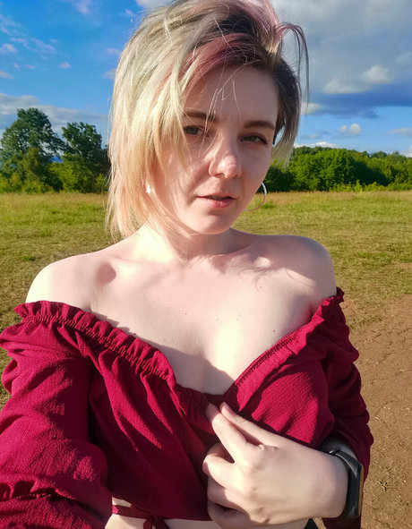 Atamasha セックス女優 写真