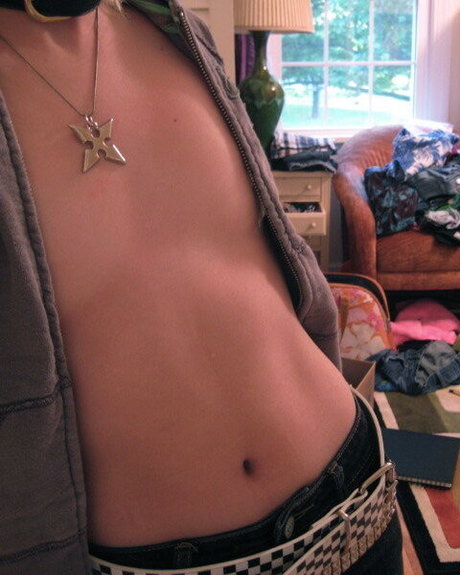 Aara Lee モデル 写真